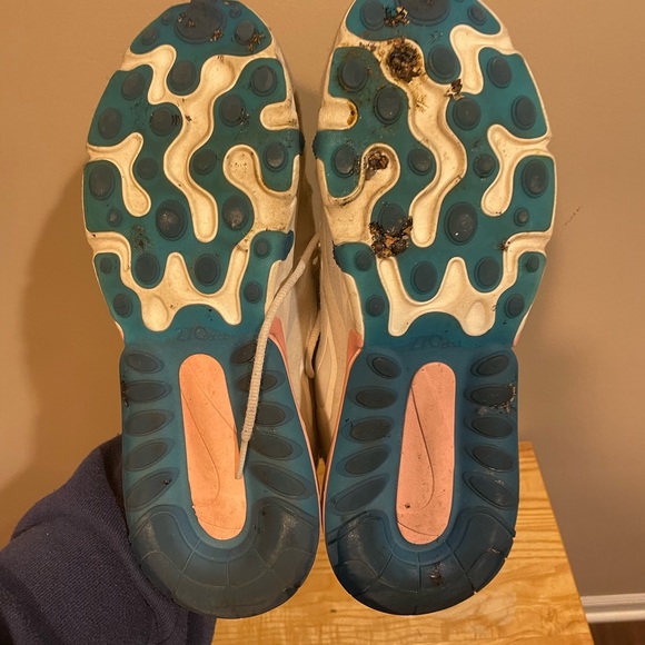 Nike Wmns Air Max 270 React 'American Modern” - Picture 15 of 16